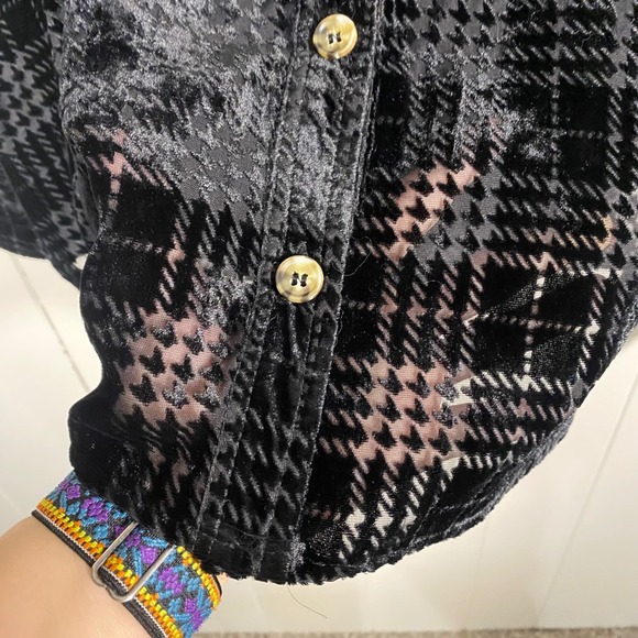 NWT Democracy Black Velvet Houndstooth Burnout Sheer‎ Button Up Shirt M Goth - Picture 6 of 16